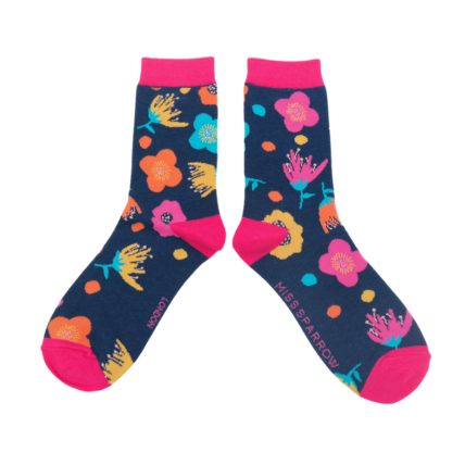 Modern Floral Socks Navy -0