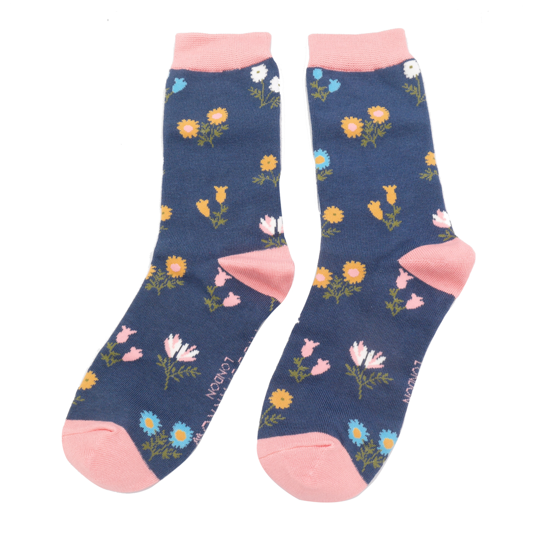 Dainty Floral Socks Box - Miss Sparrow